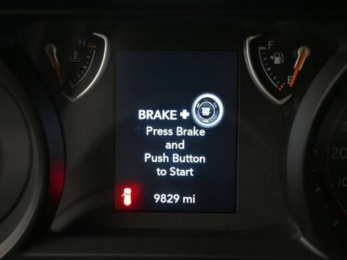 Used 2026 Jeep Wrangler Unlimited Sport AWD/4WD image 4