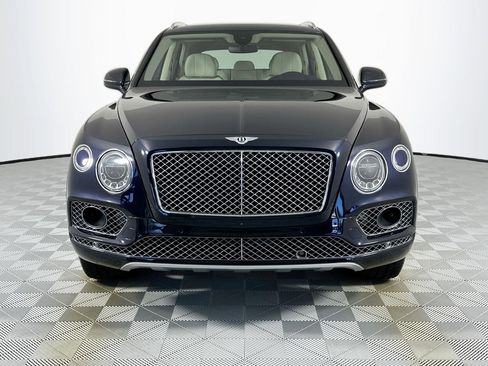Used 2019 Bentley Bentayga image 8