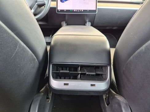 Used 2019 Tesla Model 3 Long Range AWD/4WD image 17