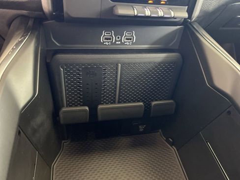 New 2025 RAM 1500 Big Horn image 46