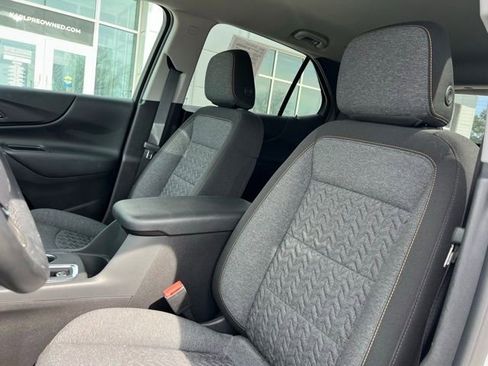 Used 2024 Chevrolet Equinox LT image 14