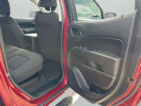 Used 2020 Chevrolet Colorado LT w/ LT Convenience Package image 40