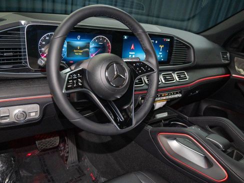 New 2026 Mercedes-Benz GLE 450 4MATIC image 16