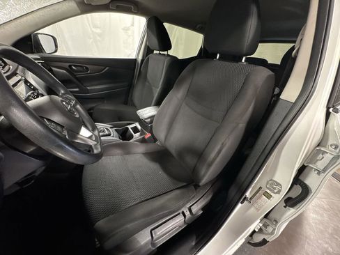 Used 2018 Nissan Rogue Sport S w/ S Appearance Package image 16