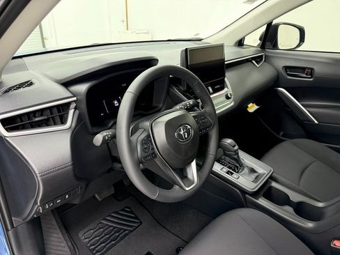 New 2026 Toyota Corolla Cross LE image 8