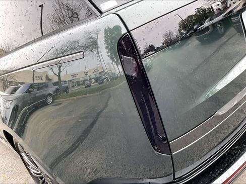 New 2026 Land Rover Range Rover Long Wheelbase SE image 25