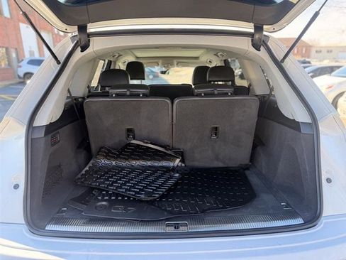 Used 2018 Audi Q7 3.0T Premium Plus image 29