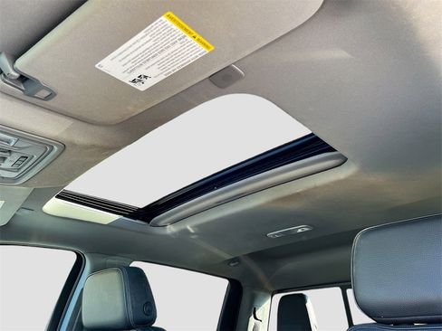 Used 2023 GMC Sierra 1500 Denali w/ Denali Reserve Package image 21