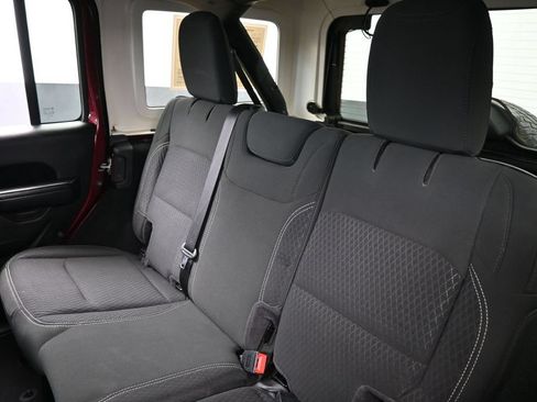 Used 2021 Jeep Wrangler Unlimited Sport AWD/4WD image 33