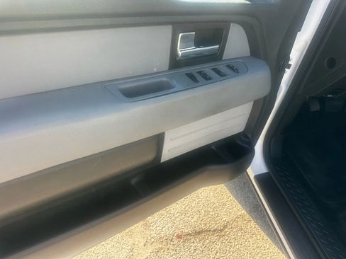 Used 2013 Ford F150 XLT w/ Trailer Tow Pkg image 11