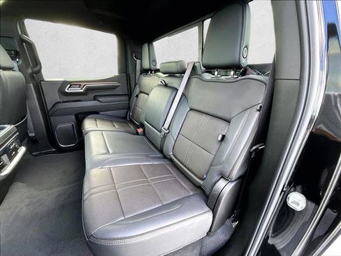 Used 2024 Chevrolet Silverado 1500 High Country w/ Midnight Edition image 28