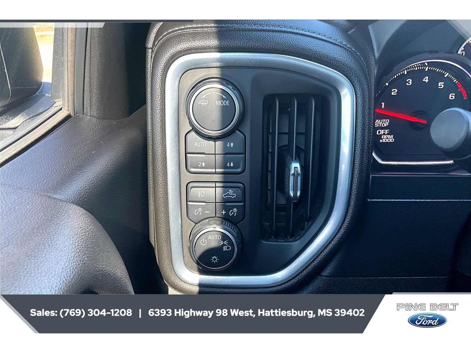 Used 2021 Chevrolet Silverado 1500 RST w/ All Star Edition Plus AWD/4WD image 23