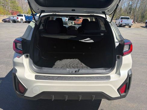 Used 2024 Subaru Crosstrek 2.0i Premium AWD/4WD image 23