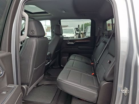Certified 2024 GMC Sierra 1500 Denali w/ Technology Package AWD/4WD image 10