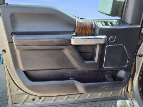 Used 2020 Ford F150 Lariat w/ Equipment Group 502A Luxury image 20