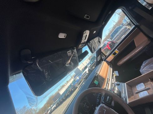 New 2026 Hyundai Santa Fe Limited image 34