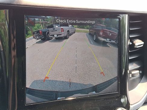 Used 2022 RAM 1500 Big Horn AWD/4WD image 15