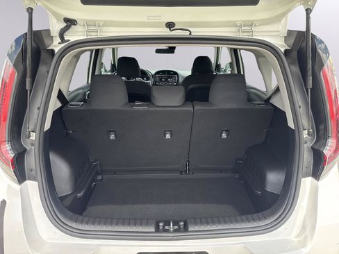 Used 2023 Kia Soul LX FWD image 31