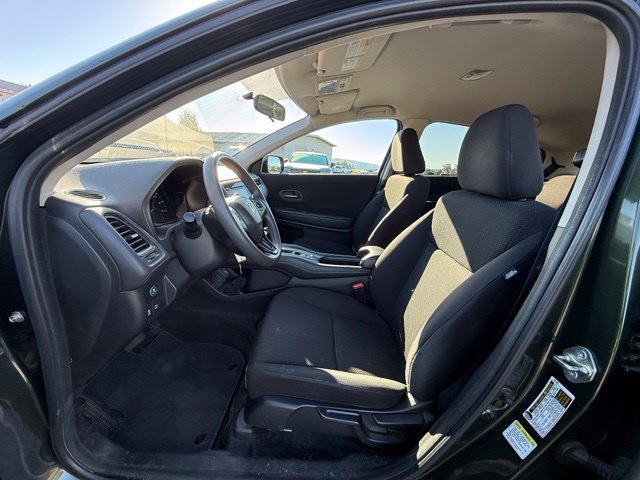 Used 2016 Honda HR-V LX image 12