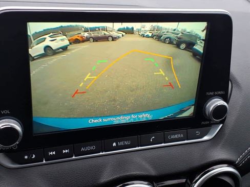 Certified 2021 Nissan Sentra SV image 18