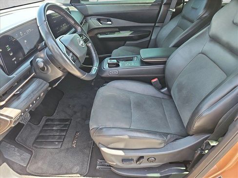Certified 2023 Nissan Ariya FWD image 24