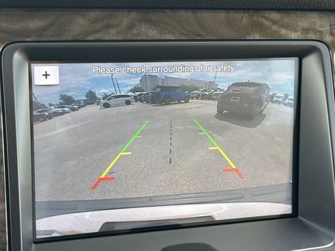 Used 2017 Ford Expedition Limited w/ Equipment Group 301A RWD image 22