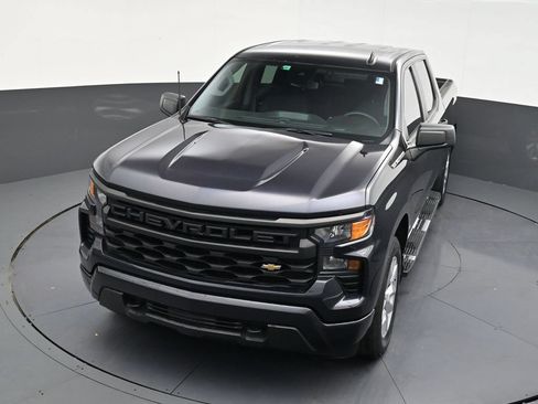 Used 2023 Chevrolet Silverado 1500 Custom RWD image 16