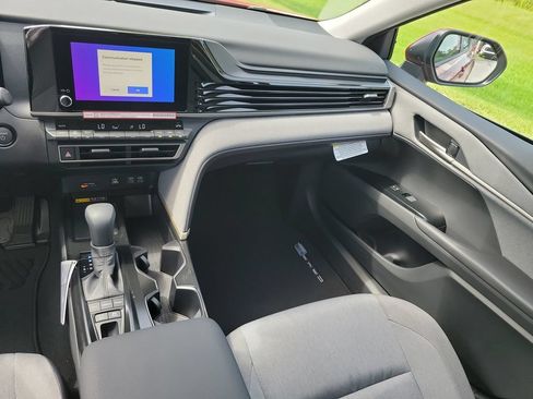 New 2026 Toyota Camry LE FWD image 28