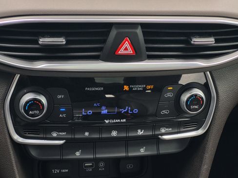 Used 2019 Hyundai Santa Fe Limited FWD image 27
