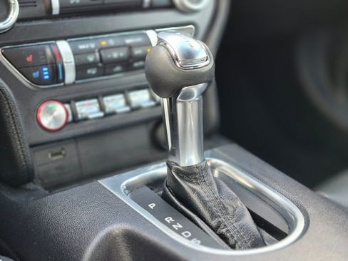 Used 2020 Ford Mustang GT Premium RWD image 15