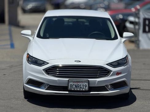Used 2018 Ford Fusion Energi SE FWD image 5