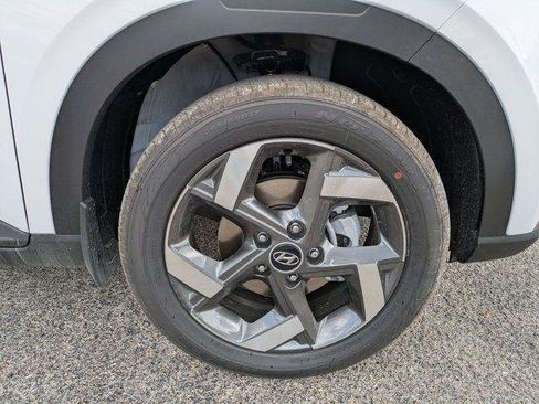 New 2026 Hyundai Venue SEL image 8