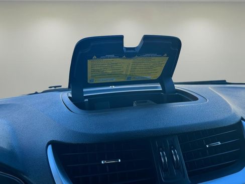 Used 2016 Chevrolet Traverse LT w/ Style and Technology Package image 35