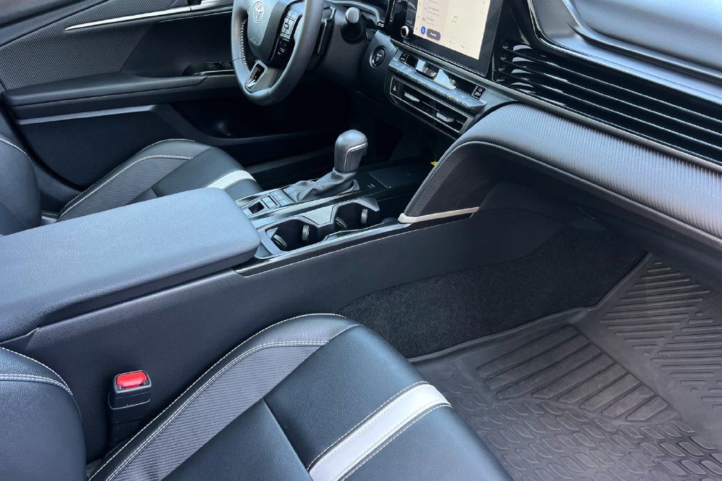 Certified 2026 Toyota Camry SE w/ Convenience Package FWD image 18