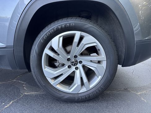 Used 2020 Volkswagen Atlas Cross Sport SEL AWD/4WD image 21