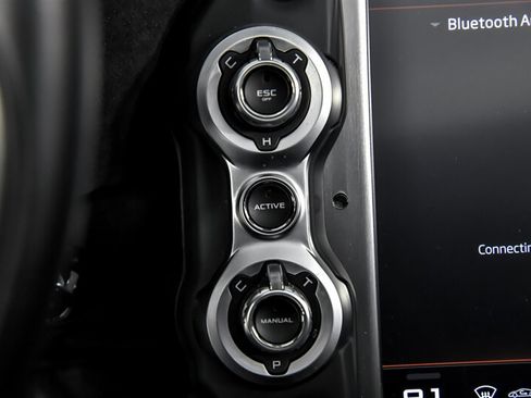 Used 2020 McLaren 720S Spider RWD image 30