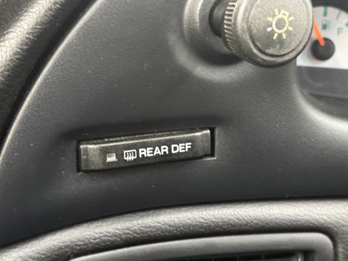 Used 1996 Ford Mustang Cobra image 17