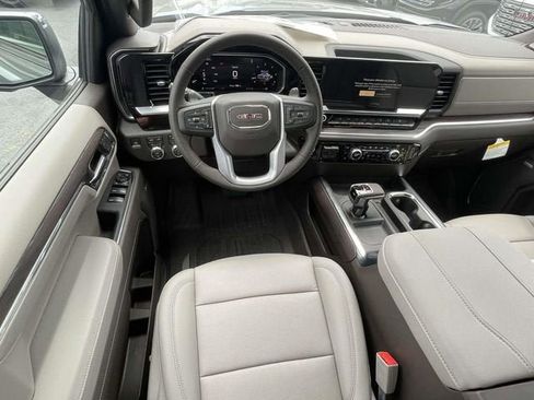 New 2026 GMC Sierra 1500 SLT w/ SLT Premium Plus Package AWD/4WD image 11