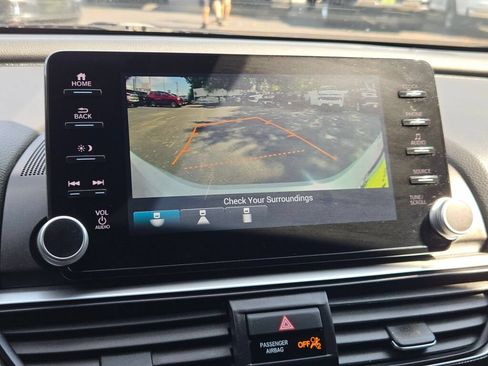 Used 2021 Honda Accord Sport image 23