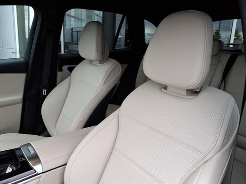 Certified 2026 Mercedes-Benz GLC 300 4MATIC image 13