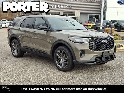 New 2026 Ford Explorer ST-Line w/ ST-Line Street Pack image 1