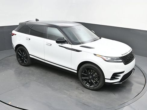 New 2026 Land Rover Range Rover Velar Dynamic SE AWD/4WD image 34