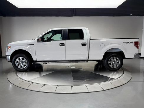 Used 2011 Ford F150 XLT w/ XLT Chrome Pkg AWD/4WD image 4