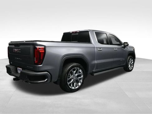 Used 2022 GMC Sierra 1500 Denali w/ Denali Reserve Package AWD/4WD image 5