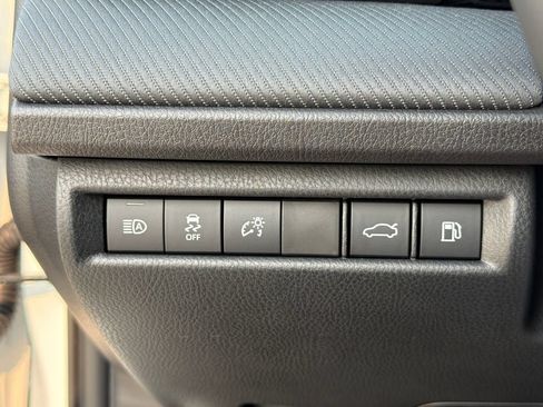 New 2026 Toyota Camry SE FWD image 19