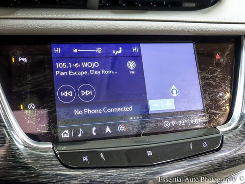 Used 2021 Cadillac XT6 Premium Luxury image 16