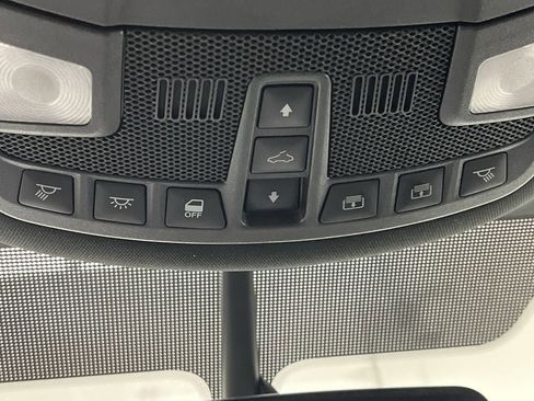 Used 2016 Lincoln MKC Select w/ Select Plus Package image 28