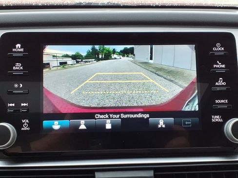 Used 2021 Honda Accord EX-L image 16