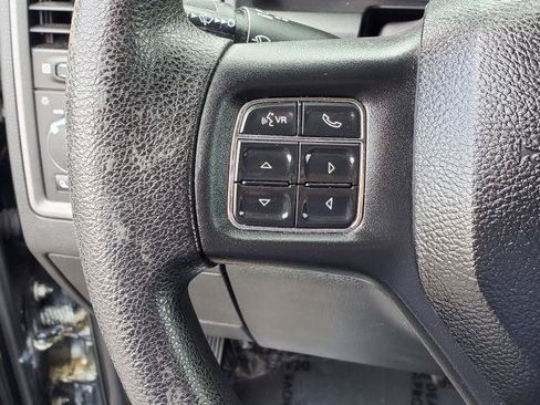 Used 2017 RAM 1500 Express w/ Black Ram 1500 Express Group AWD/4WD image 10