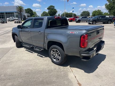 Used 2022 Chevrolet Colorado LT w/ LT Convenience Package AWD/4WD image 4
